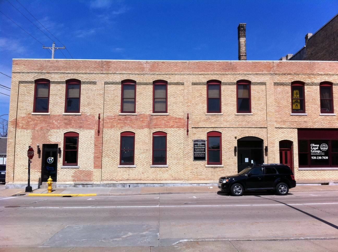 146 Algoma BLVD Suite B Oshkosh, WI