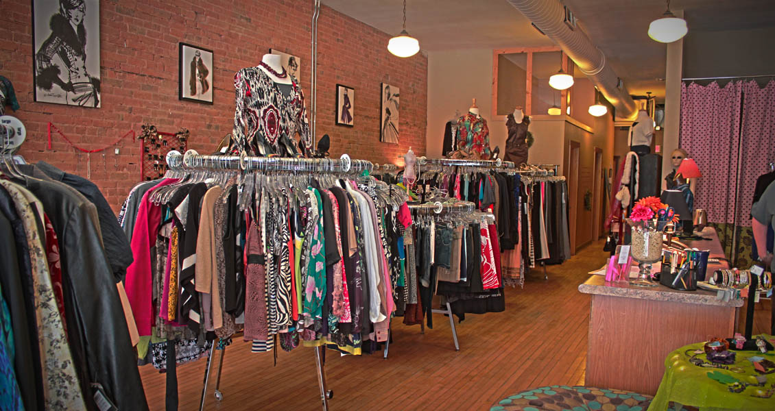 417 N Main St Oshkosh, WI