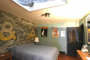 424 A N Main Street bedroom